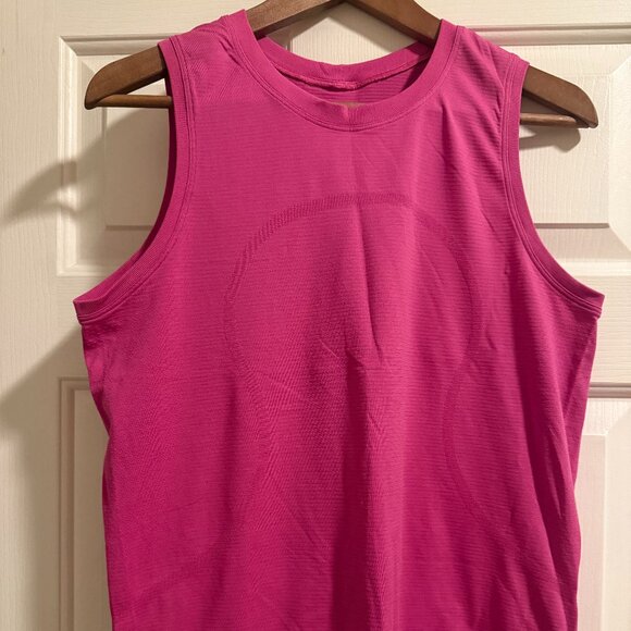 Lululemon Pink Athletic Tank Size 6 - Picture 1 of 2